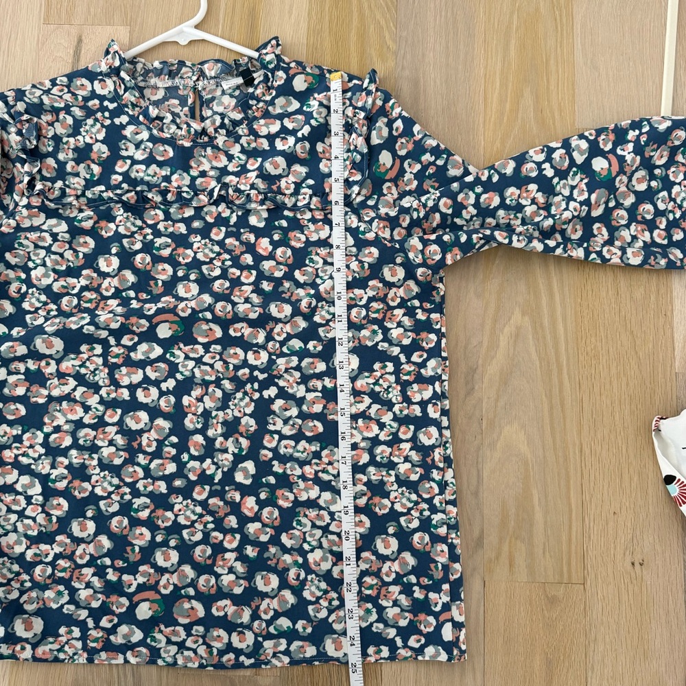 Michele McDowell Navy Floral Blouse - Picture 7 of 9